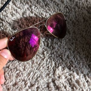 Pink aviator ray-bans. Matte gold frame